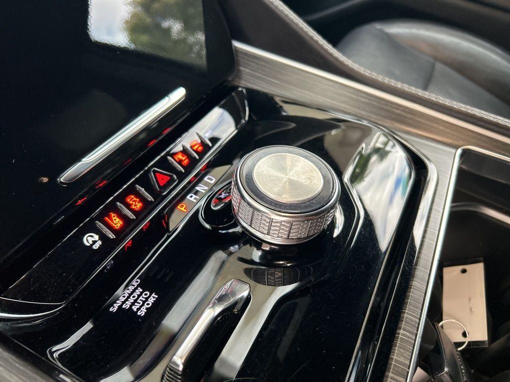 used 2023 Jeep Wagoneer L car, priced at $35,303