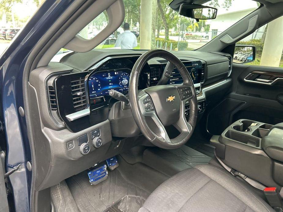 used 2022 Chevrolet Silverado 1500 car, priced at $38,991