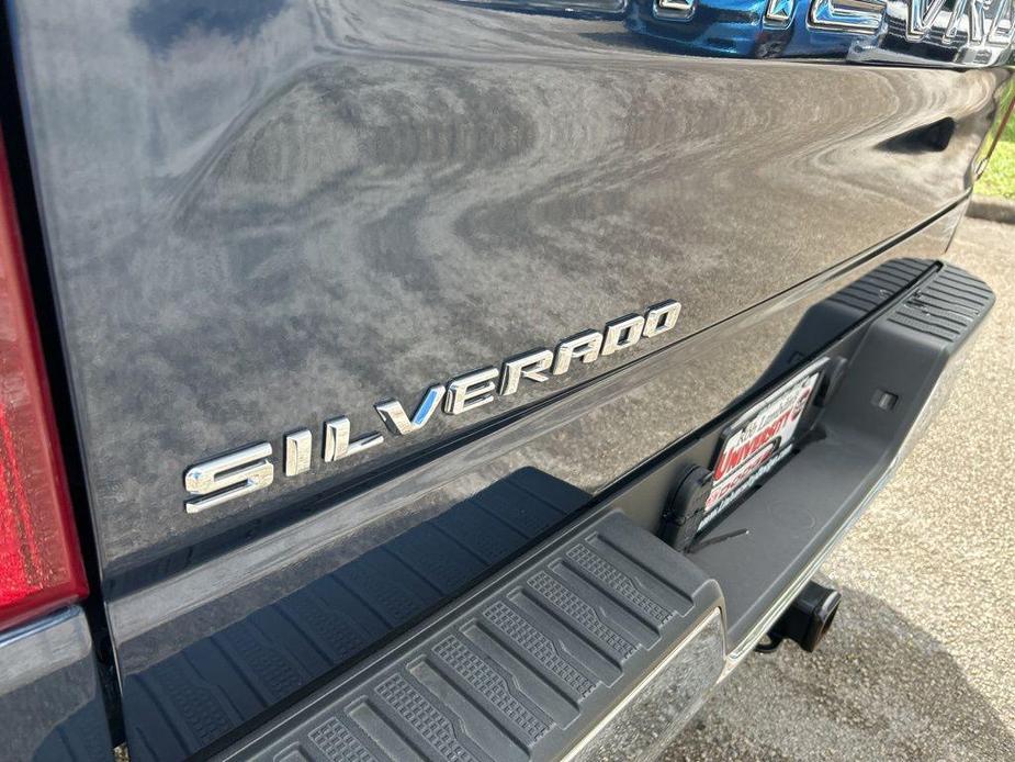 used 2022 Chevrolet Silverado 1500 car, priced at $38,991