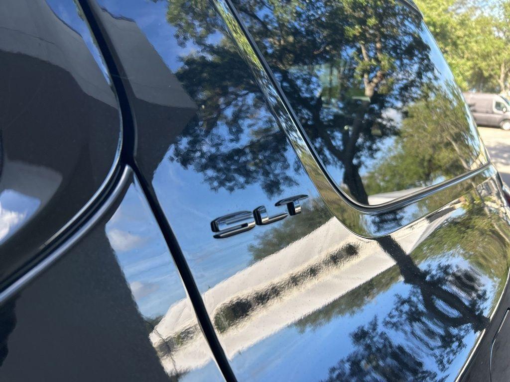 used 2022 GMC Acadia car, priced at $27,510
