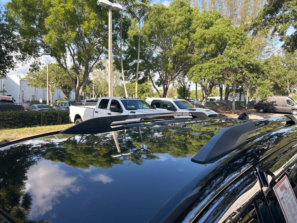 used 2022 GMC Acadia car, priced at $27,510