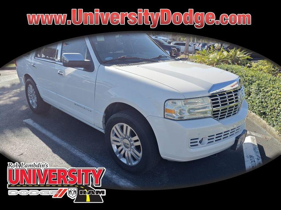 used 2014 Lincoln Navigator car, priced at $15,000