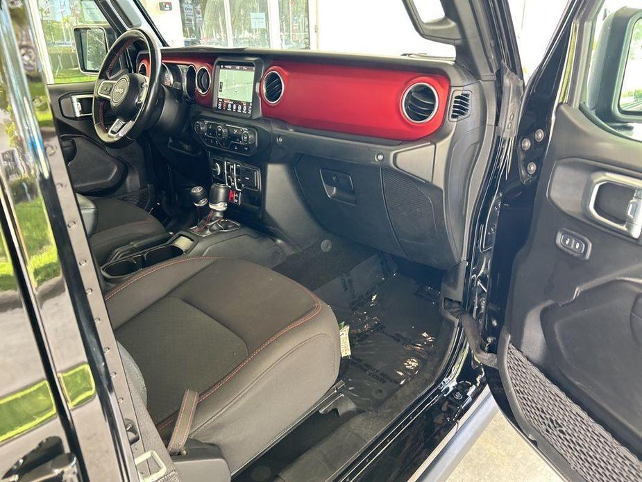 used 2022 Jeep Gladiator car, priced at $31,597