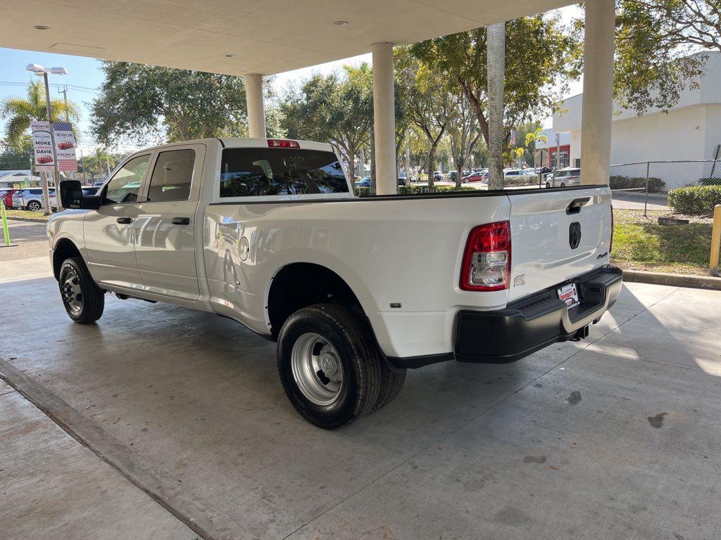 new 2024 Ram 3500 car, priced at $48,077