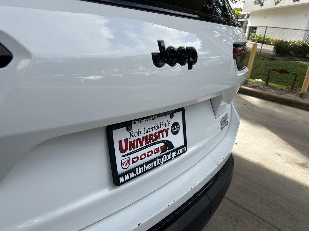 used 2023 Jeep Grand Cherokee L car, priced at $22,602