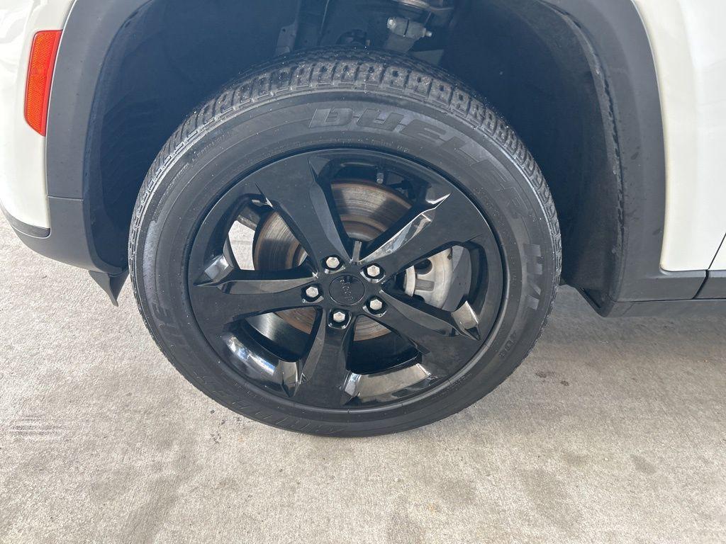 used 2023 Jeep Grand Cherokee L car, priced at $22,602