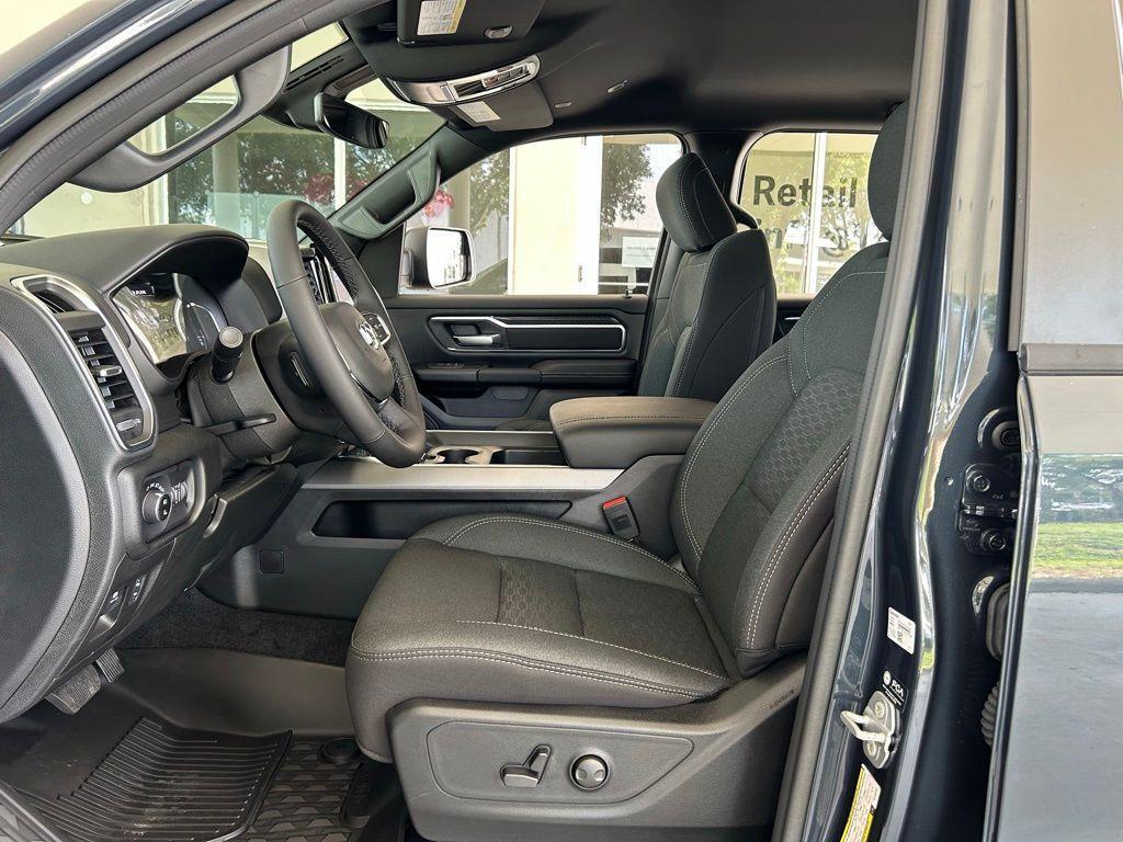 new 2025 Ram 1500 car, priced at $47,503