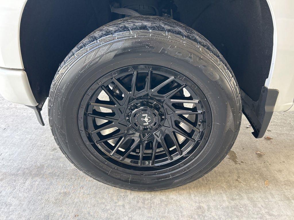 used 2022 Chevrolet Silverado 1500 car, priced at $29,995