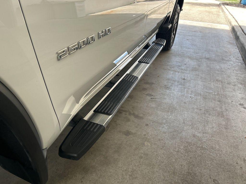 used 2024 Chevrolet Silverado 2500 car, priced at $53,000