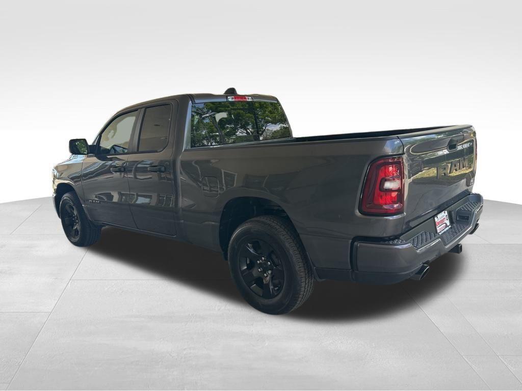 new 2025 Ram 1500 car, priced at $42,323