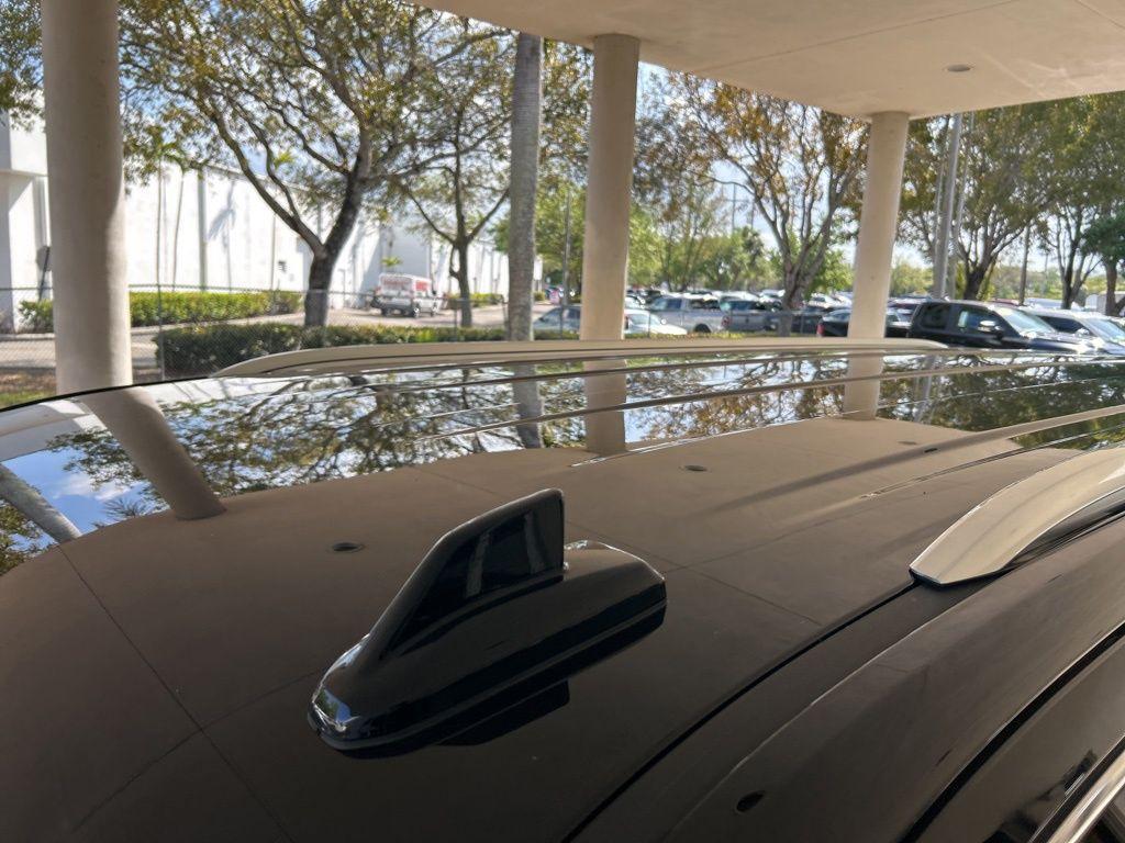 used 2023 GMC Yukon XL car, priced at $51,297
