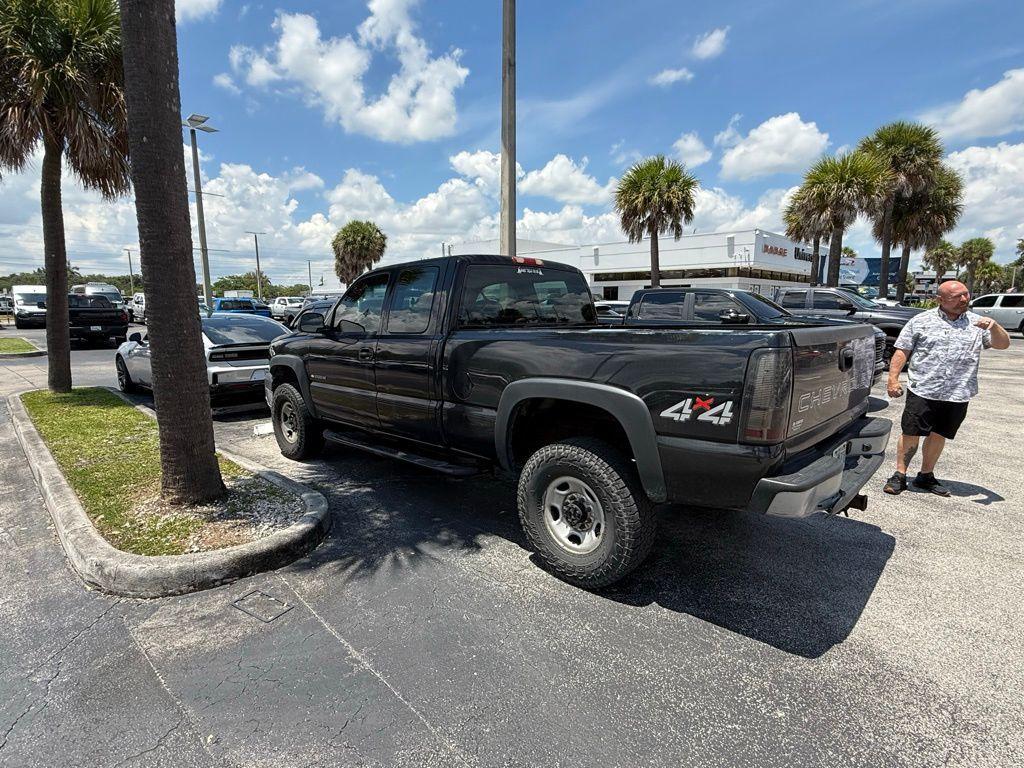 used 2005 Chevrolet Silverado 2500 car, priced at $4,500