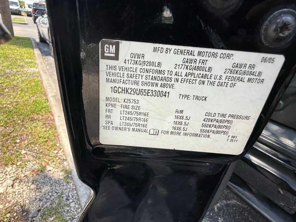 used 2005 Chevrolet Silverado 2500 car, priced at $4,500