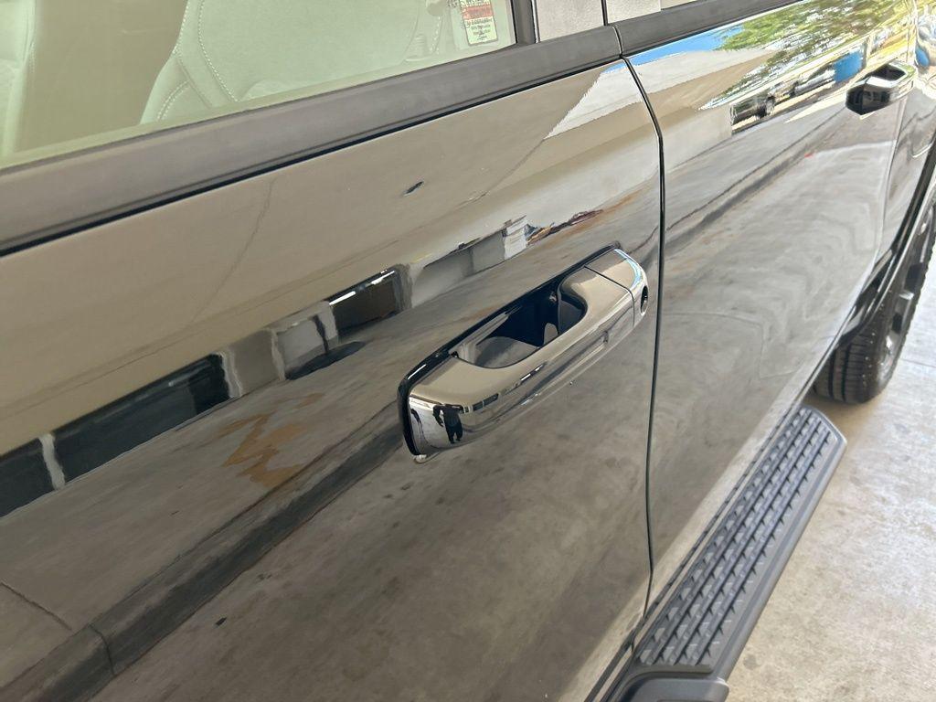 new 2025 Ram 1500 car, priced at $47,488