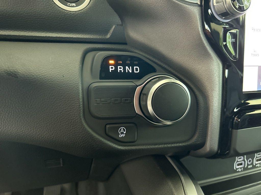 new 2025 Ram 1500 car, priced at $44,683