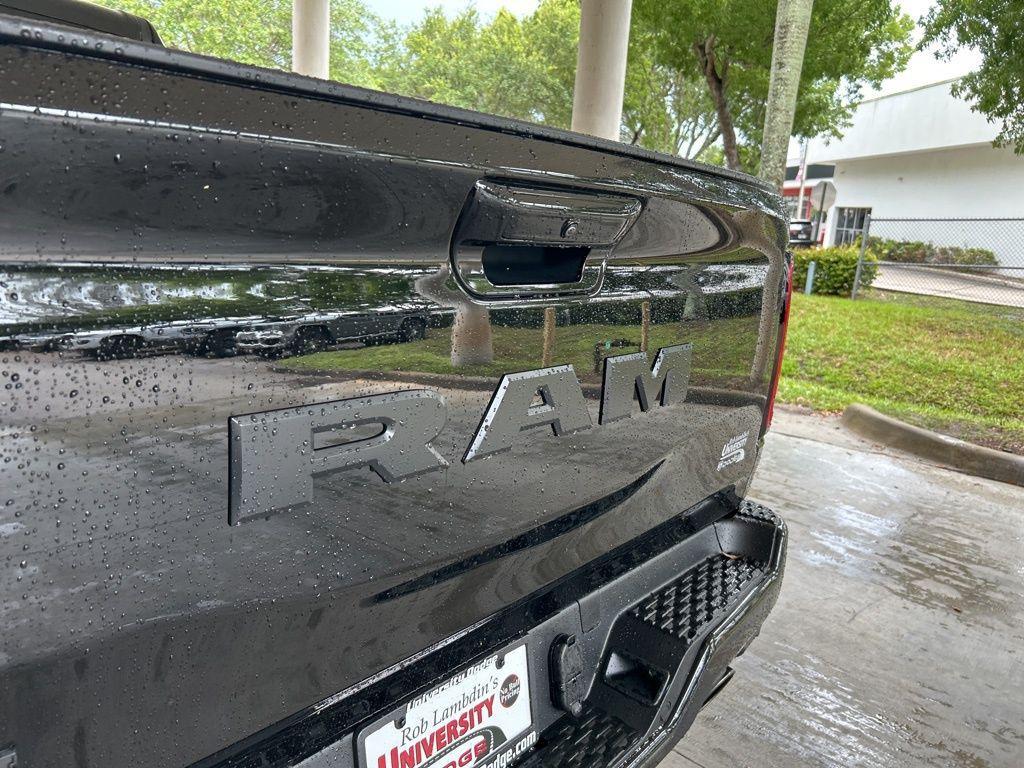 new 2025 Ram 1500 car, priced at $44,683