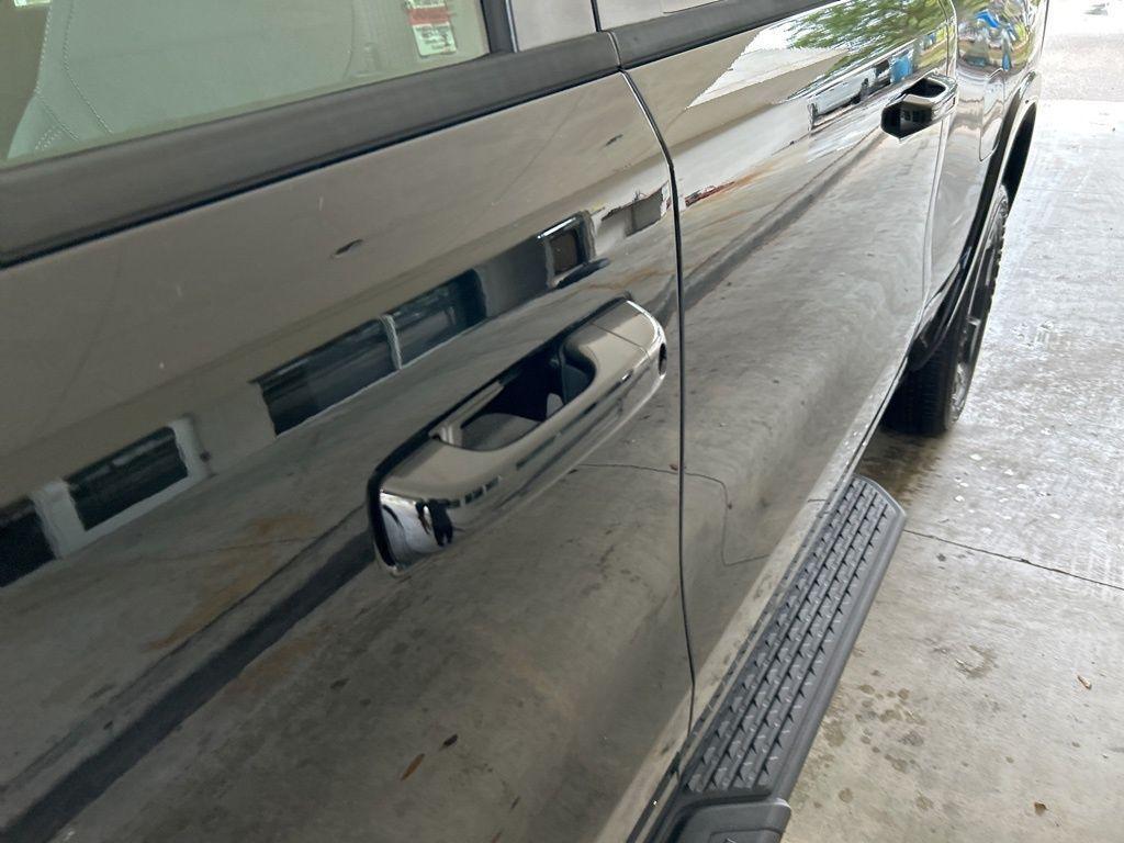 new 2025 Ram 1500 car, priced at $44,683