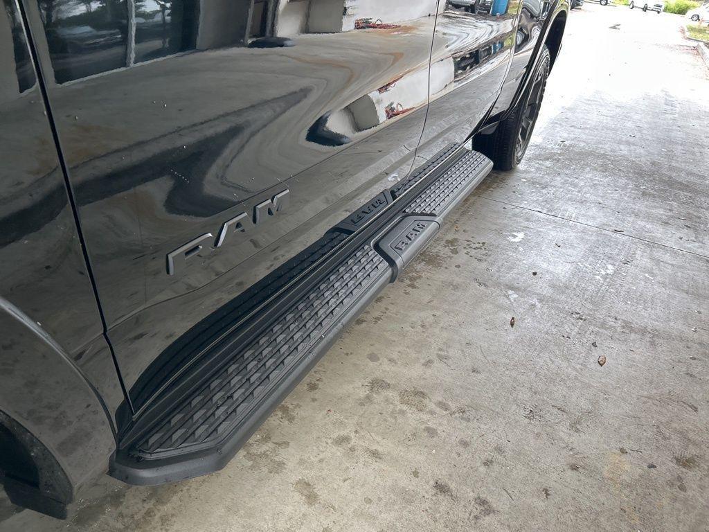 new 2025 Ram 1500 car, priced at $44,683