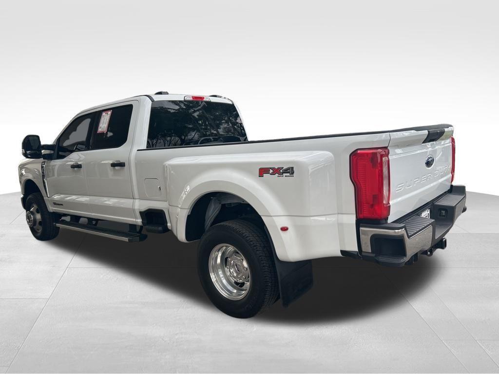 used 2025 Ford F-350 car, priced at $64,268