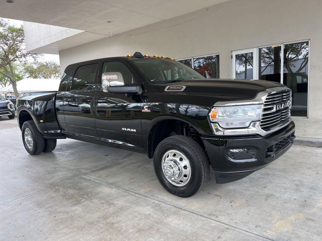 new 2024 Ram 3500 car, priced at $75,912