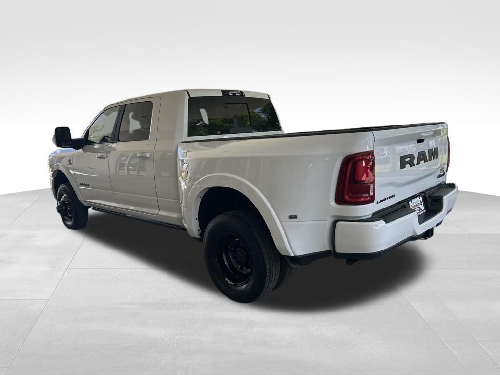 new 2025 Ram 3500 car, priced at $105,435