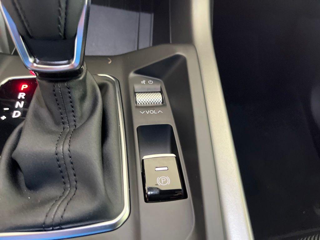 new 2024 Dodge Hornet car, priced at $24,953