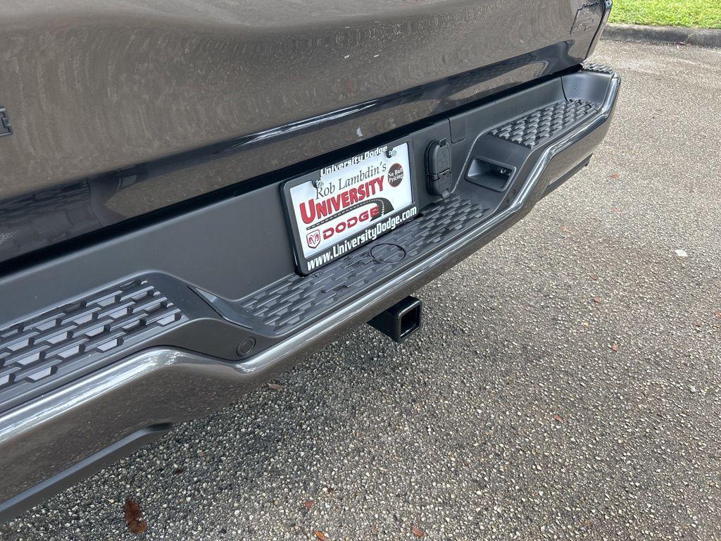 new 2025 Ram 1500 car, priced at $42,928