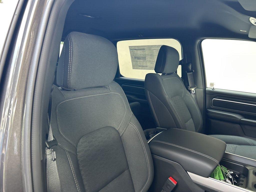 new 2025 Ram 1500 car, priced at $42,928