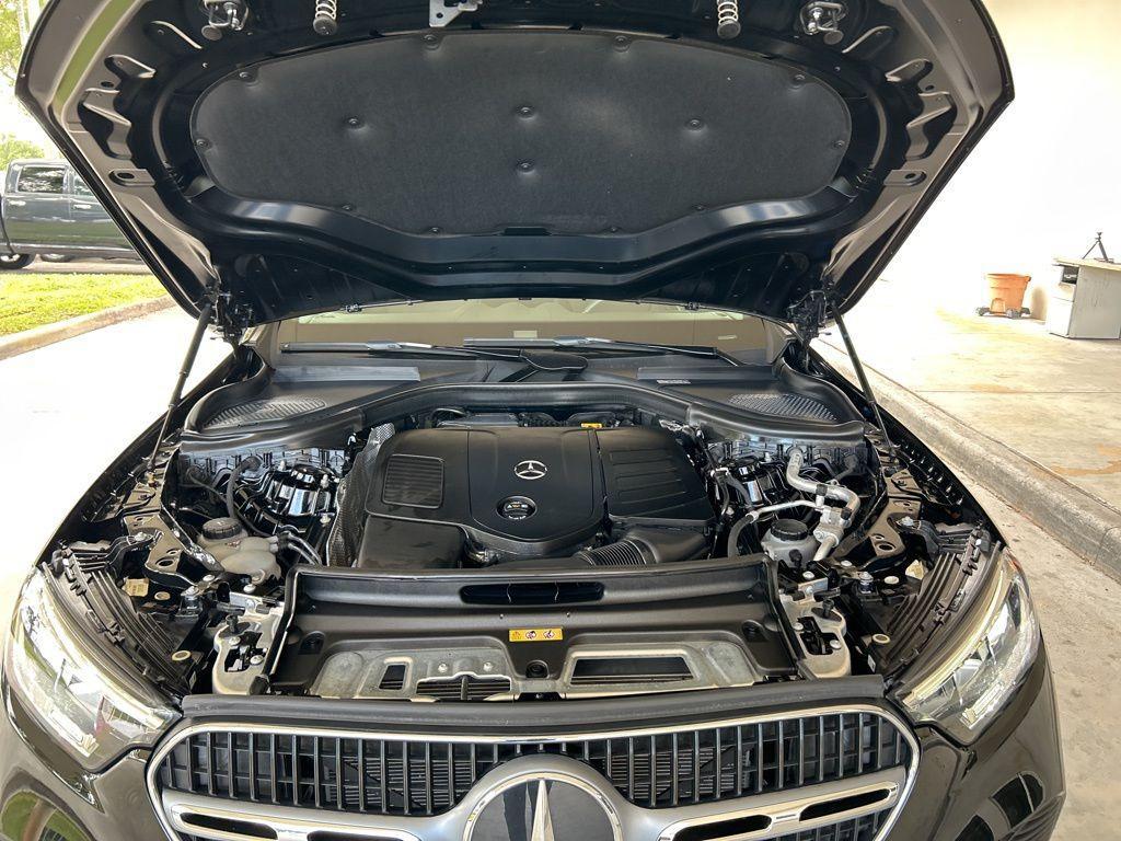 used 2023 Mercedes-Benz GLC 300 car, priced at $35,191