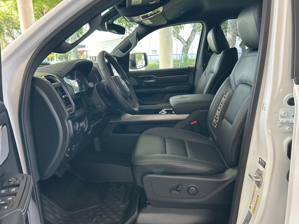 new 2025 Ram 1500 car, priced at $57,754