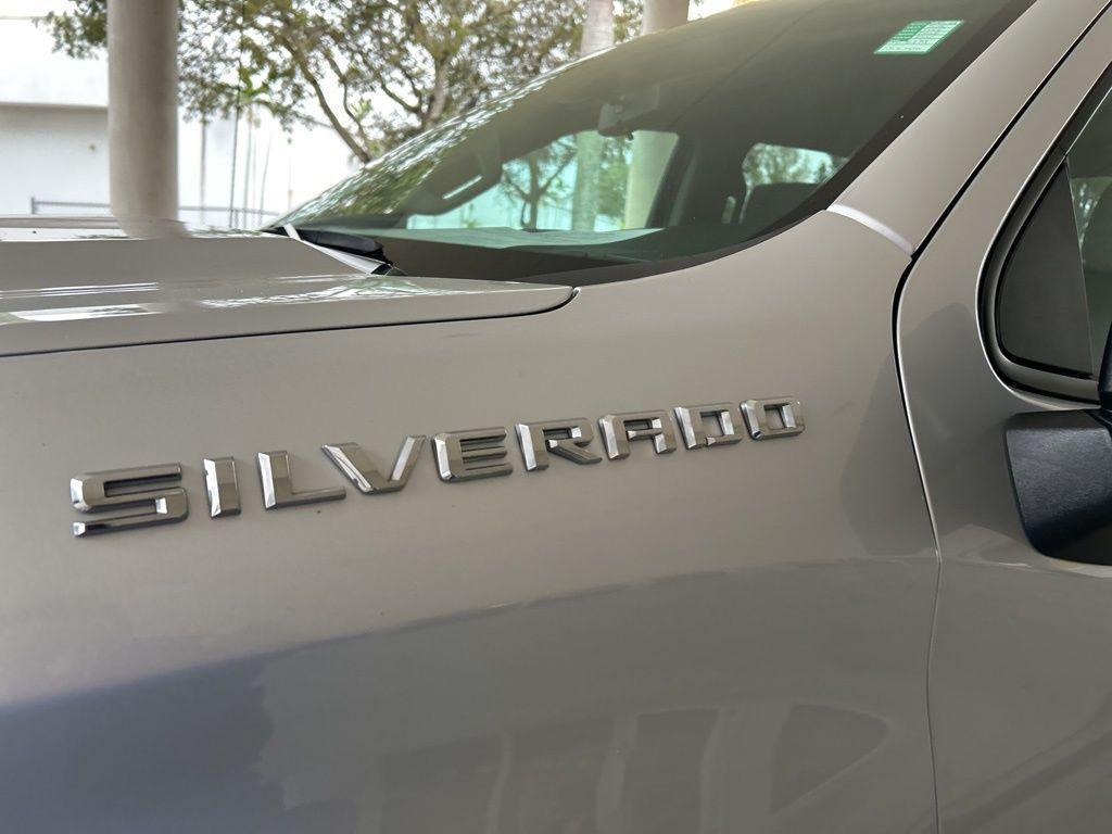 used 2022 Chevrolet Silverado 1500 Limited car, priced at $25,988