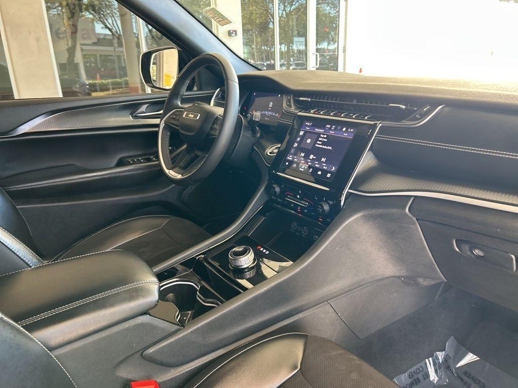 used 2023 Jeep Grand Cherokee L car, priced at $21,886