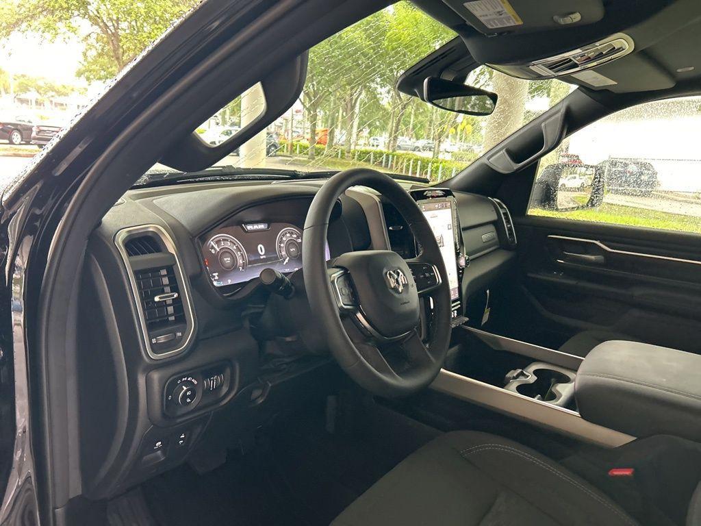 new 2025 Ram 1500 car, priced at $47,472