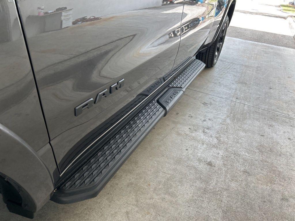 new 2025 Ram 1500 car, priced at $49,517
