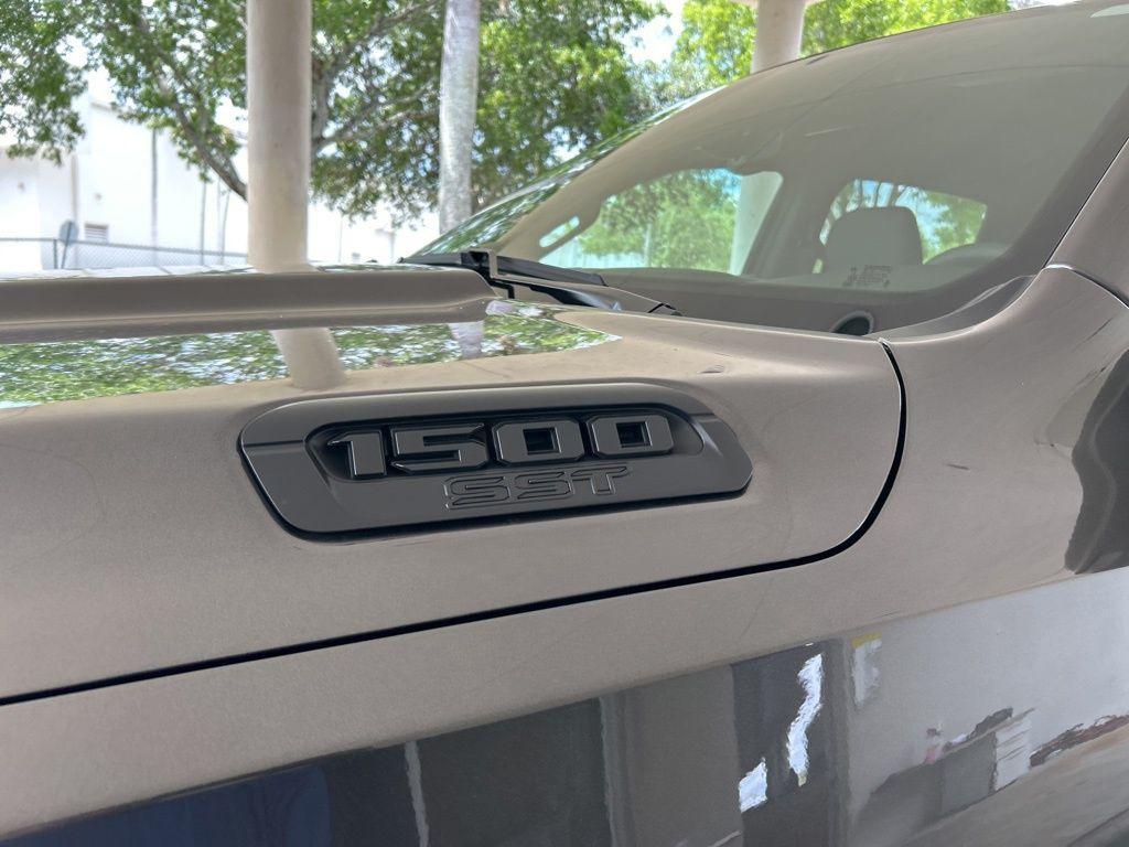 new 2025 Ram 1500 car, priced at $49,517