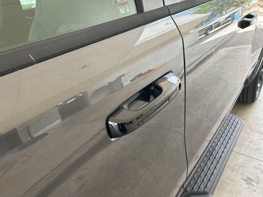 new 2025 Ram 1500 car, priced at $49,517