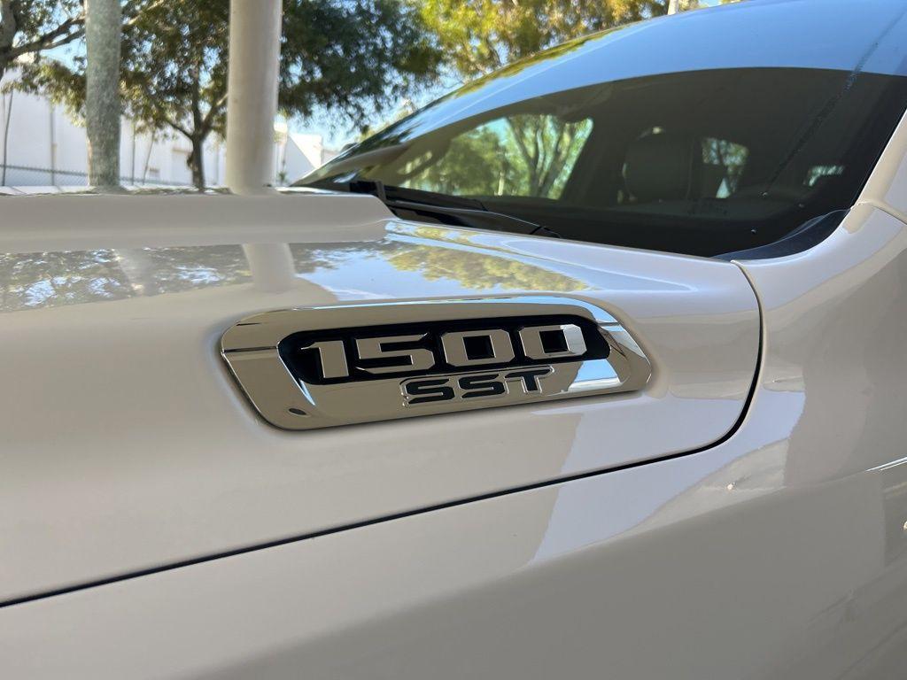new 2025 Ram 1500 car, priced at $58,808