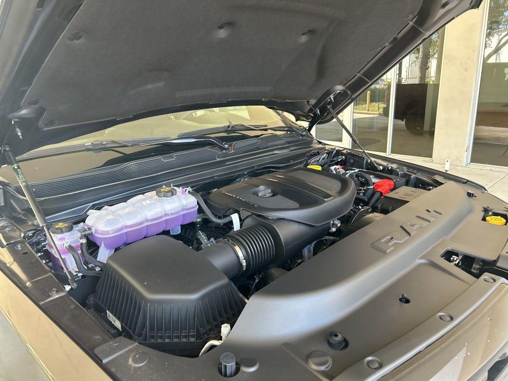 new 2025 Ram 1500 car, priced at $39,767