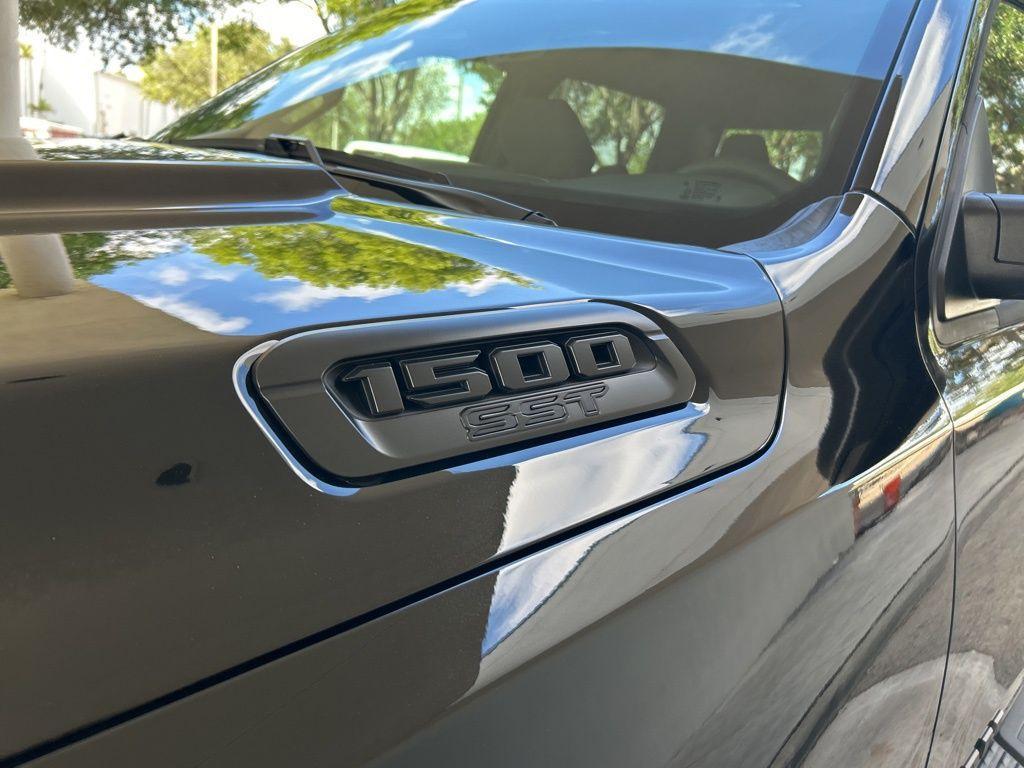 new 2025 Ram 1500 car, priced at $51,308
