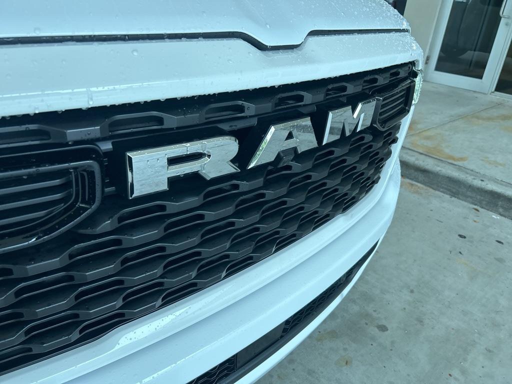 new 2025 Ram 1500 car, priced at $47,747