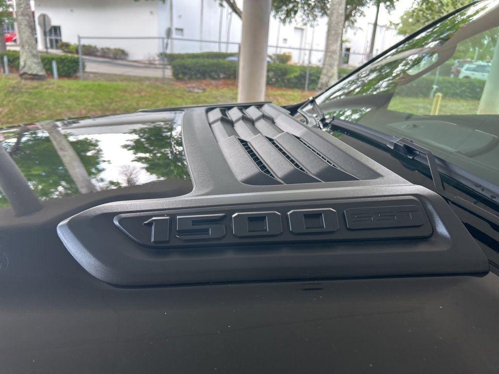new 2025 Ram 1500 car, priced at $55,304