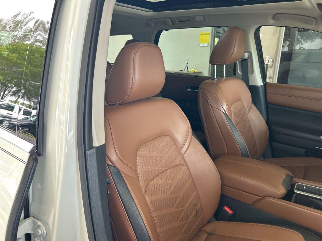 used 2024 Nissan Pathfinder car, priced at $32,800