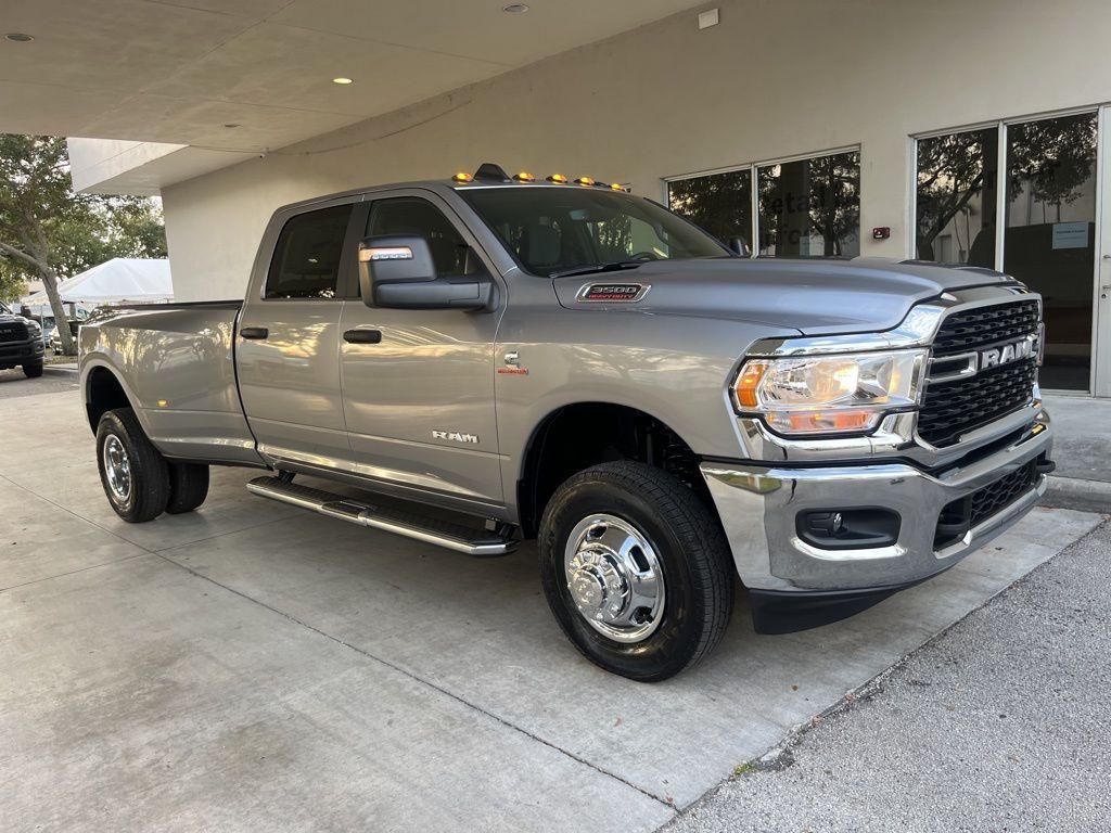 new 2024 Ram 3500 car, priced at $61,920