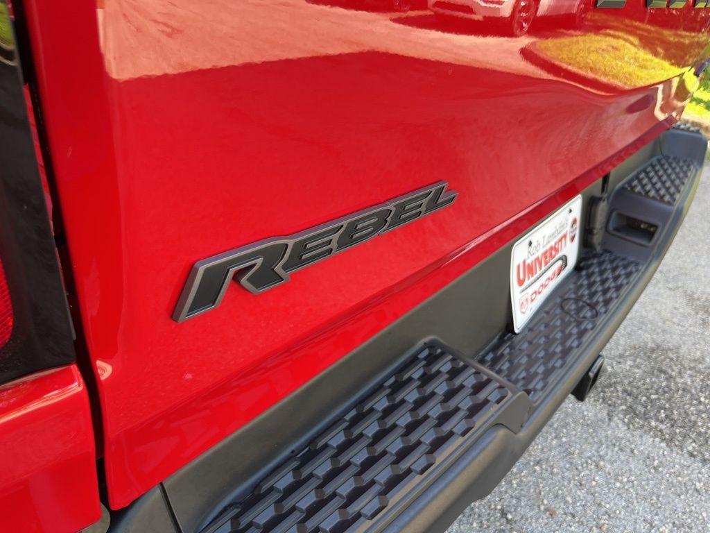 new 2025 Ram 1500 car, priced at $58,593