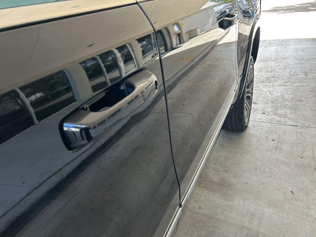 new 2025 Ram 1500 car, priced at $81,917