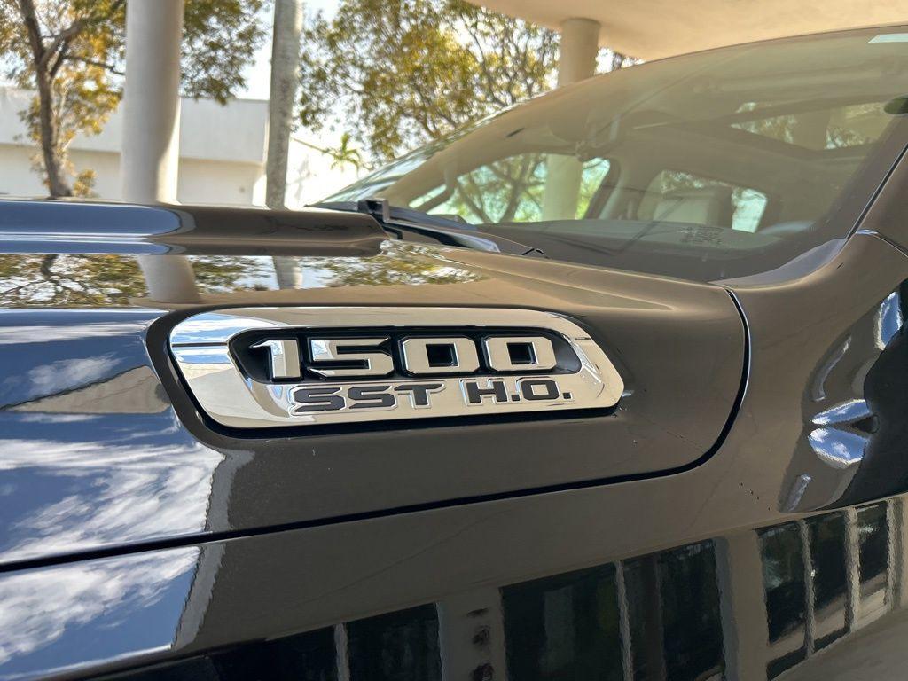 new 2025 Ram 1500 car, priced at $81,917