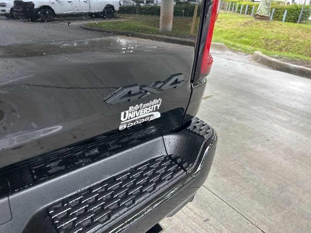 new 2025 Ram 1500 car, priced at $52,463