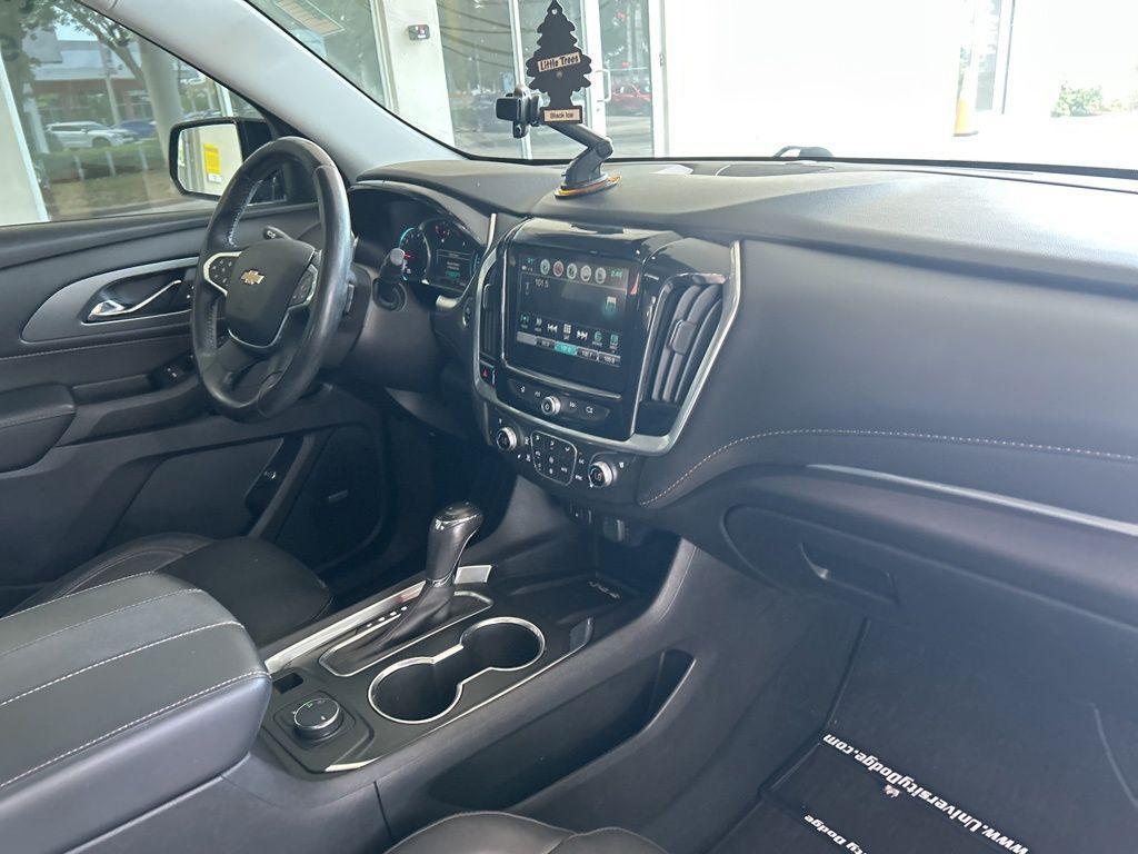 used 2019 Chevrolet Traverse car, priced at $22,991
