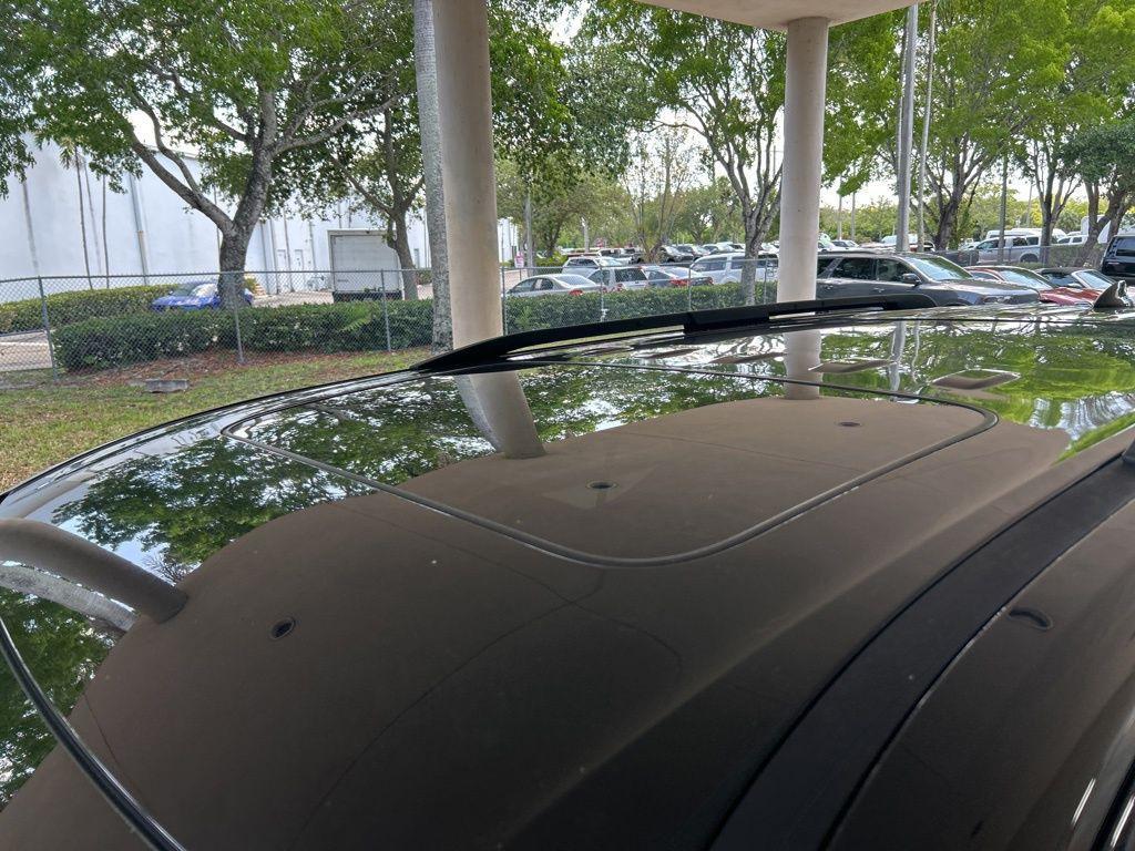used 2019 Chevrolet Traverse car, priced at $22,991