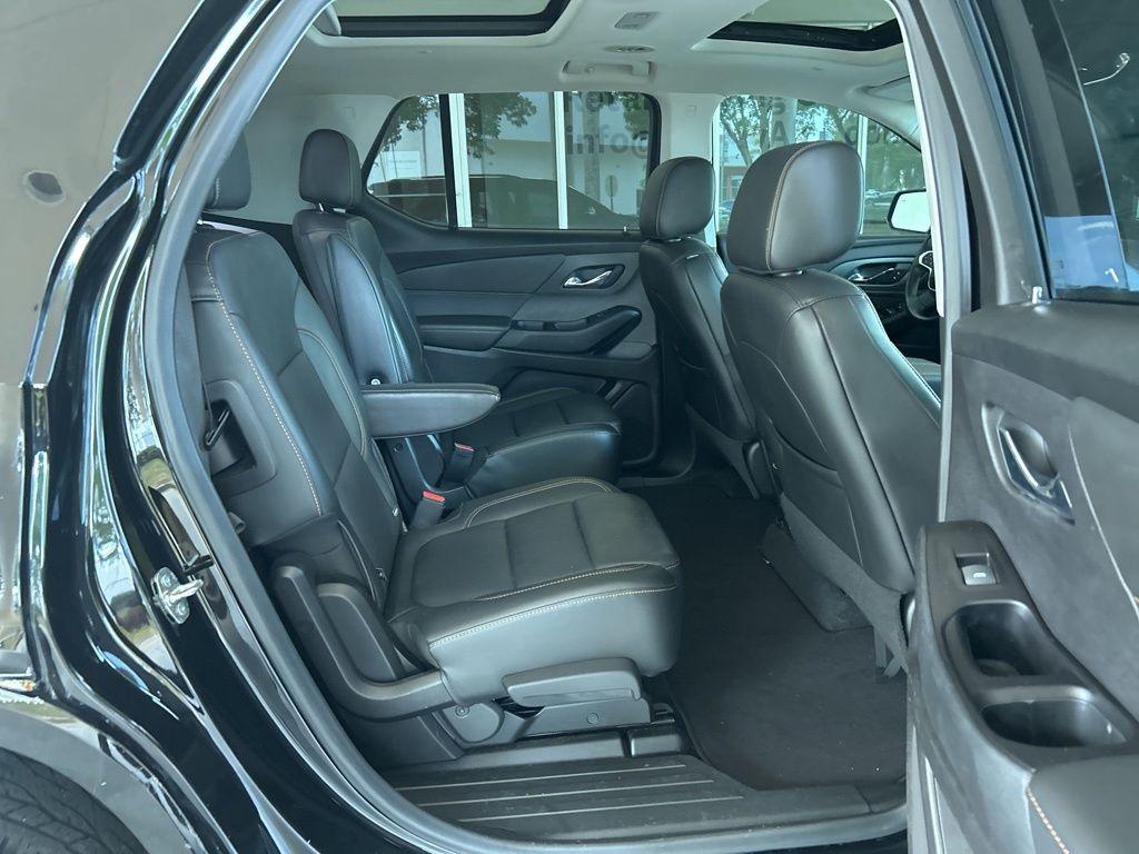 used 2019 Chevrolet Traverse car, priced at $22,991